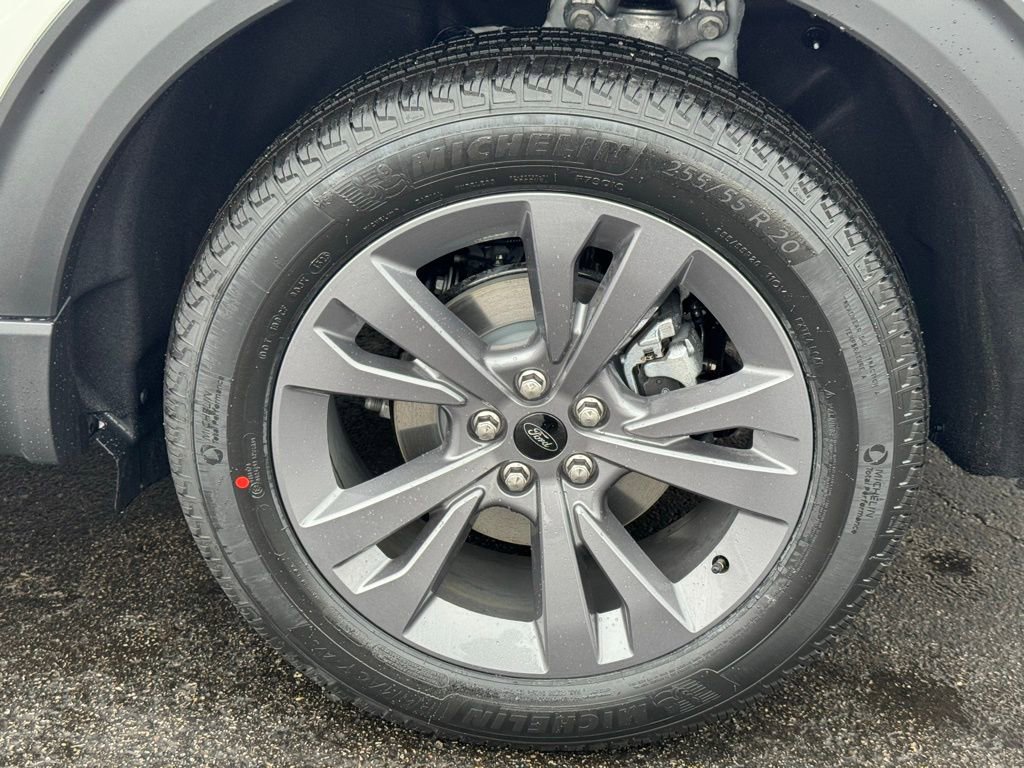 New 2026 Ford Explorer Active w/ Active Comfort Package image 45