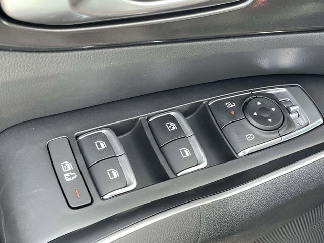 Certified 2026 Kia Sorento LX FWD image 24