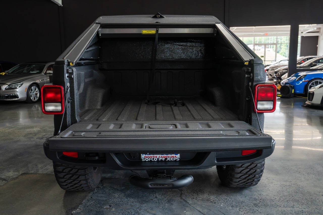 Used 2023 Jeep Gladiator Sport AWD/4WD image 76