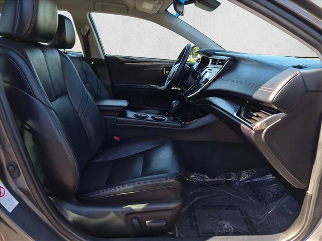 Used 2018 Toyota Avalon XLE FWD image 19