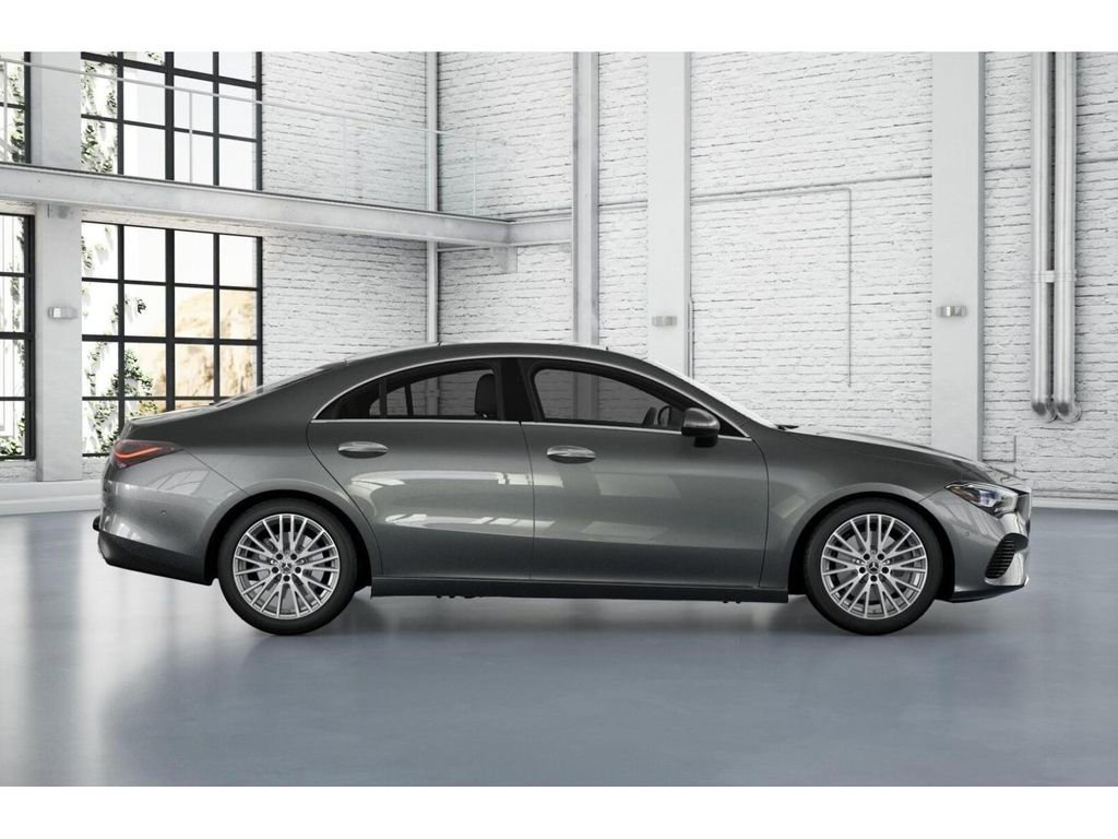 Used 2025 Mercedes-Benz CLA 250 4MATIC image 16