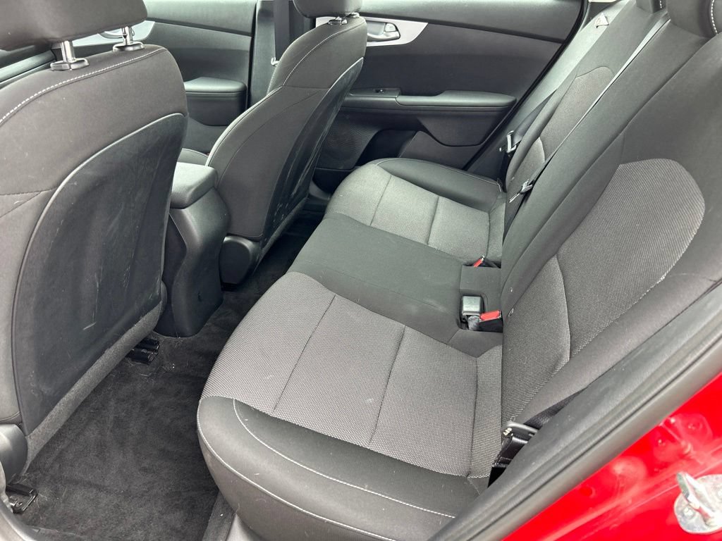 Used 2024 Kia Forte LXS w/ LXS Technology Package FWD image 16