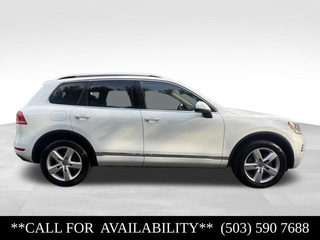 Used 2013 Volkswagen Touareg TDI AWD/4WD image 6