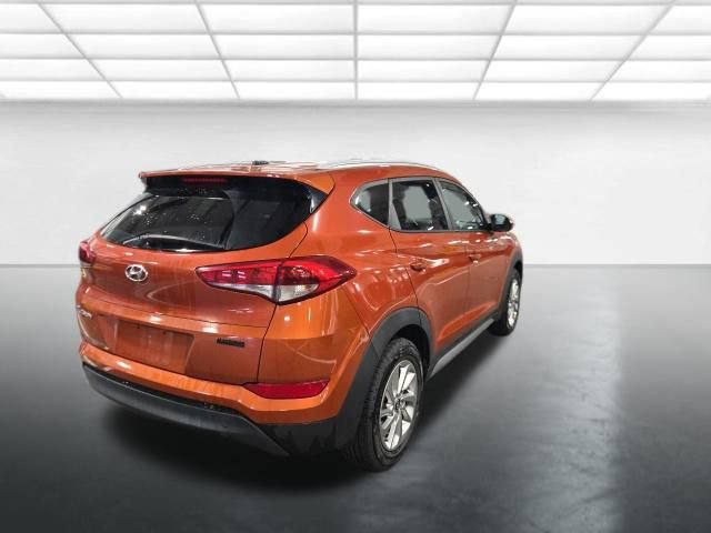 Used 2017 Hyundai Tucson SE w/ SE Popular Package 02 FWD image 5