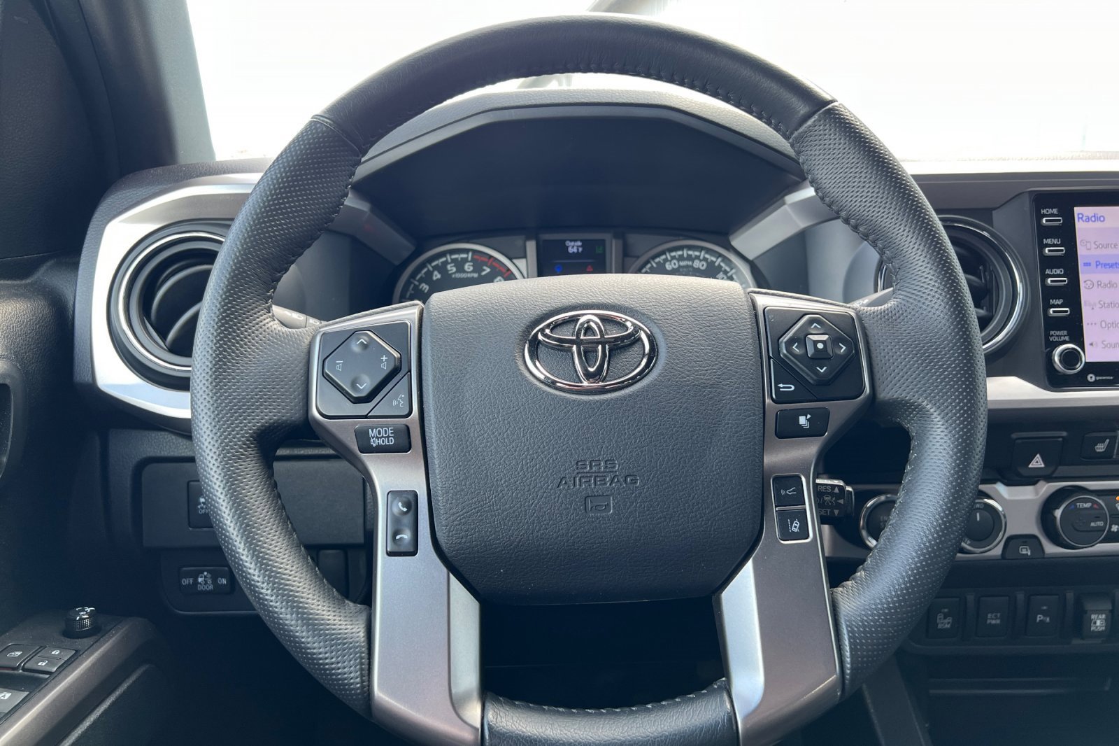 Used 2023 Toyota Tacoma Limited w/ Black Out Package (TMS) image 23