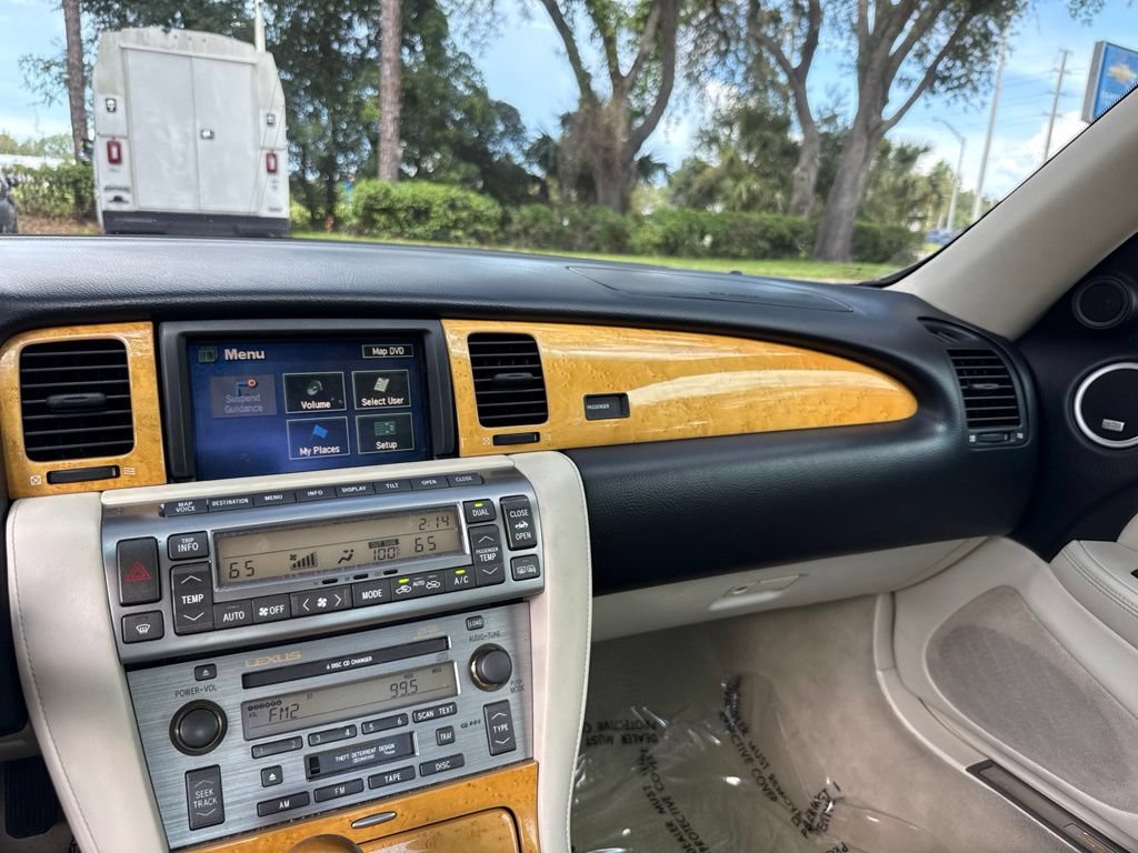 Used 2005 Lexus SC 430 Convertible RWD image 27