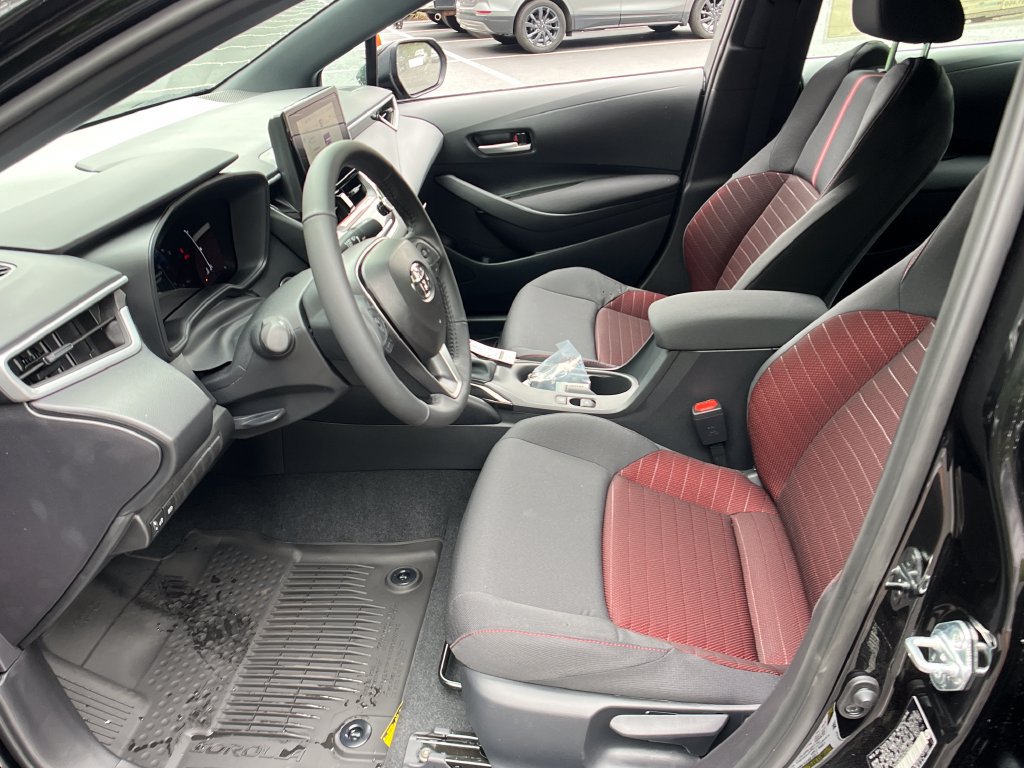 New 2026 Toyota Corolla SE FWD image 9