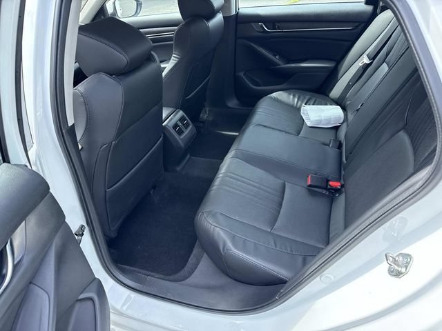 Used 2018 Honda Accord EX-L image 17