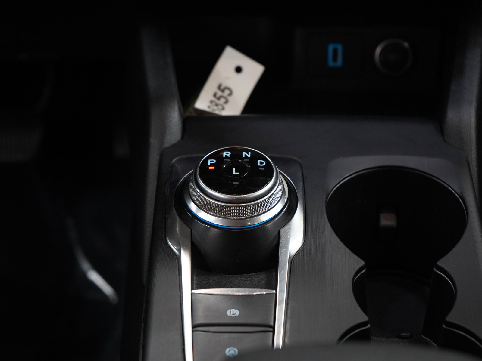 Used 2020 Ford Escape SE FWD image 19