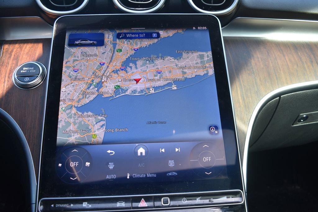 Used 2025 Mercedes-Benz C 300 Sedan image 16