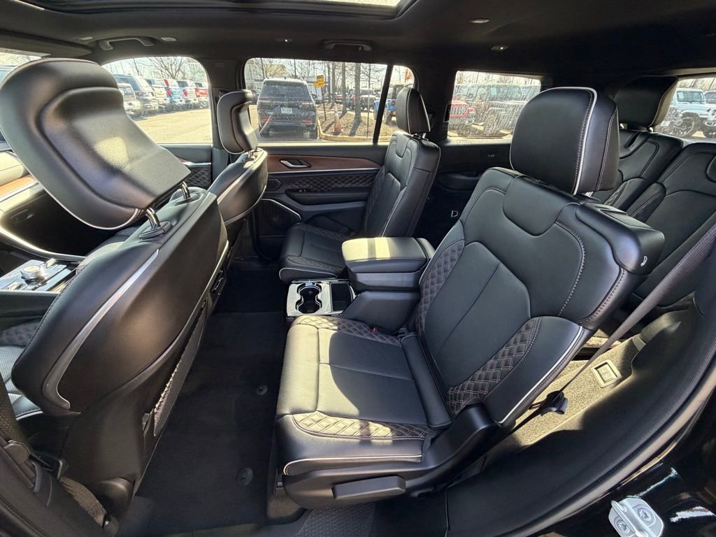 Certified 2024 Jeep Grand Cherokee L Summit image 18