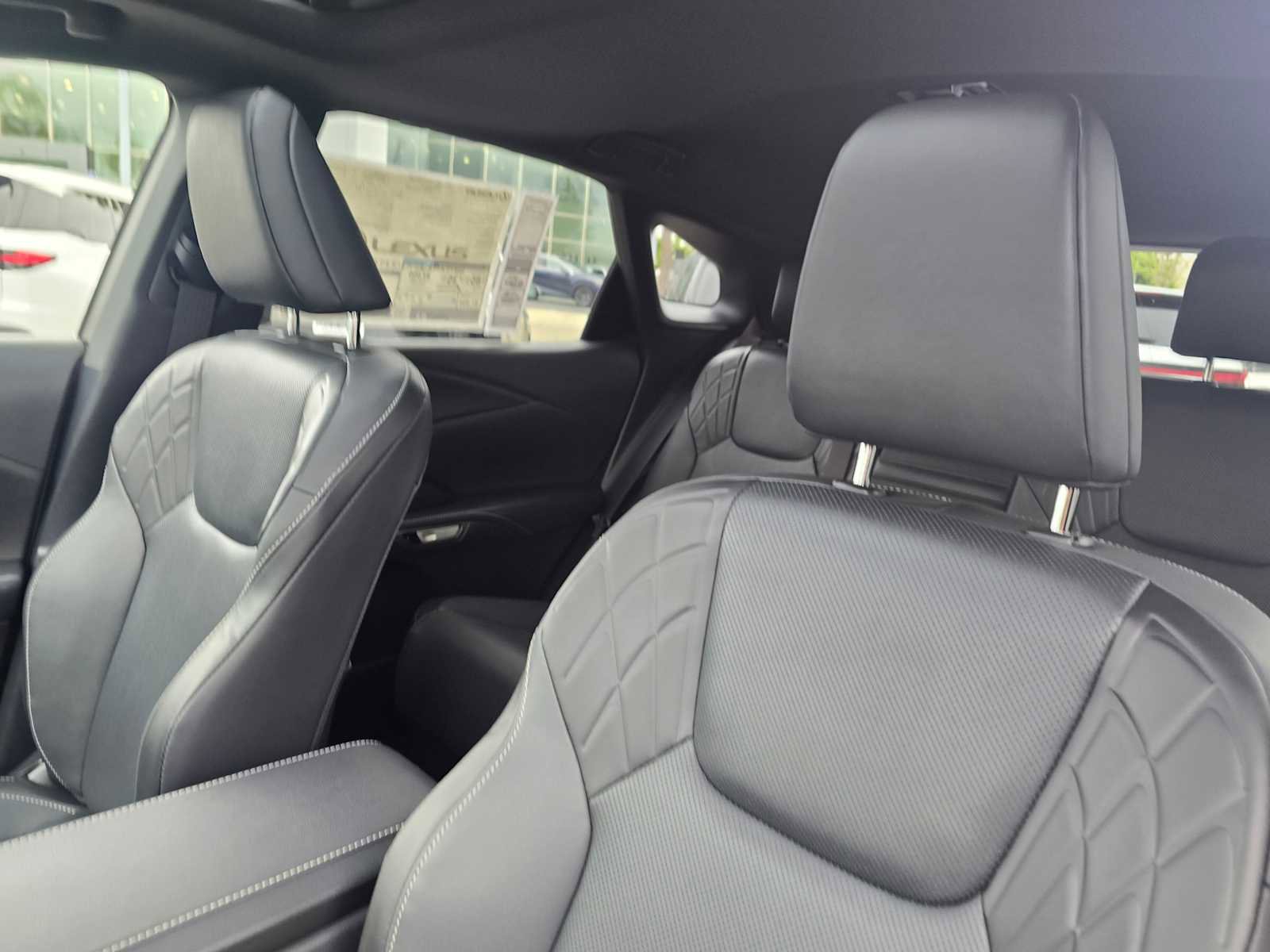 New 2026 Lexus RX 450h AWD image 23