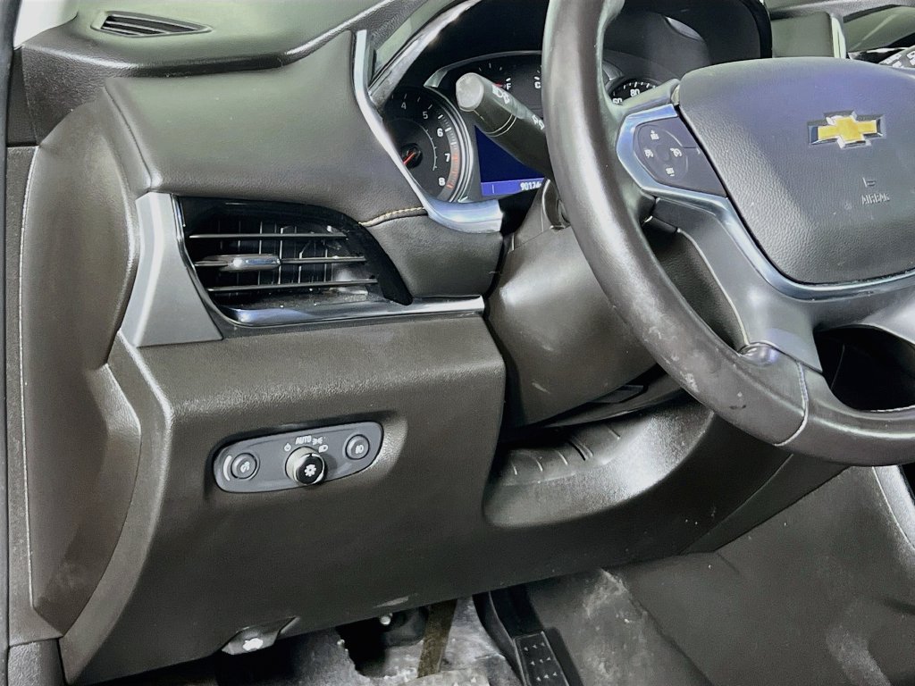 Used 2021 Chevrolet Traverse LT w/ LPO, Floor Liner Package AWD/4WD image 12