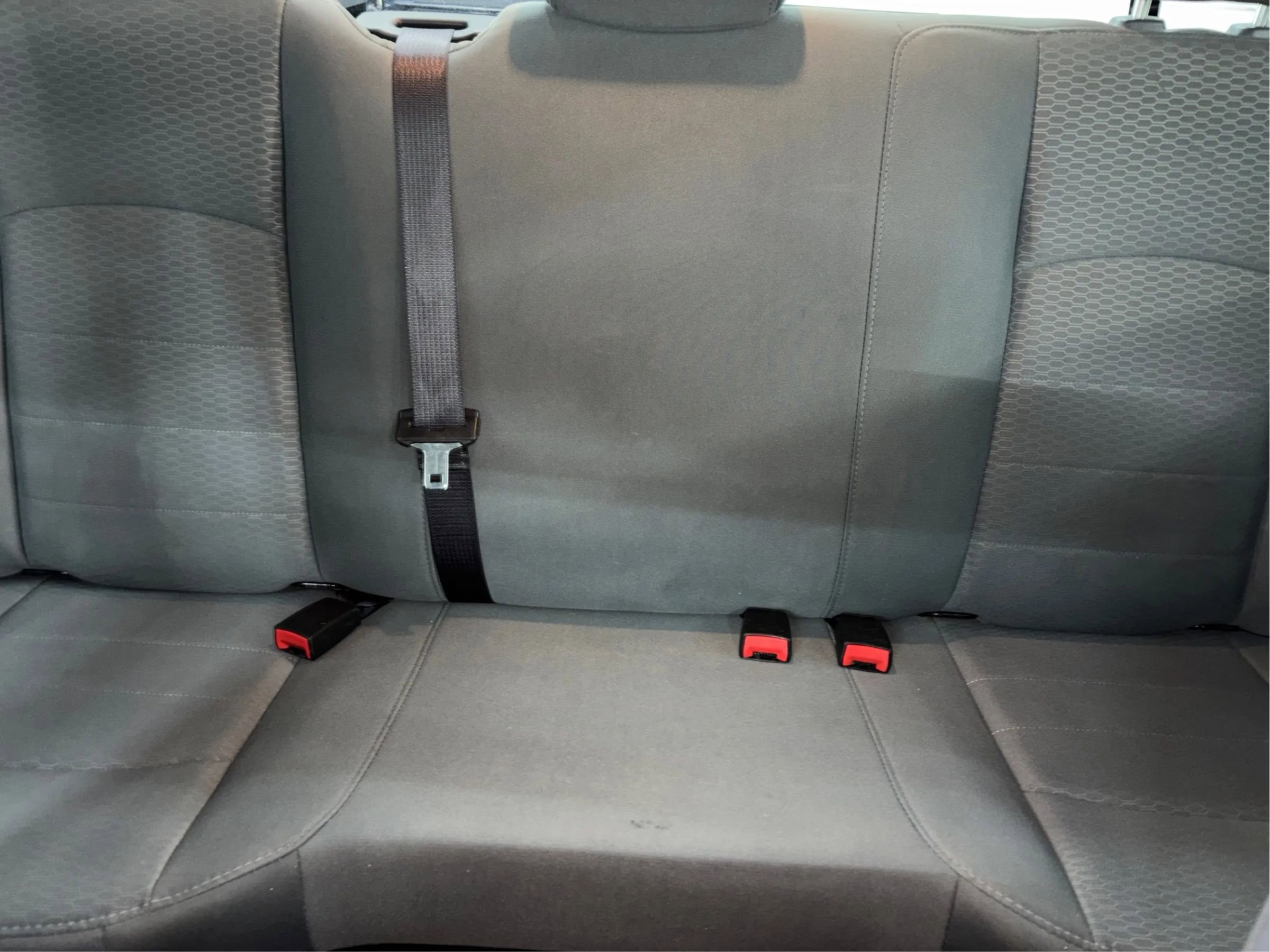 Used 2016 RAM 1500 Express image 20