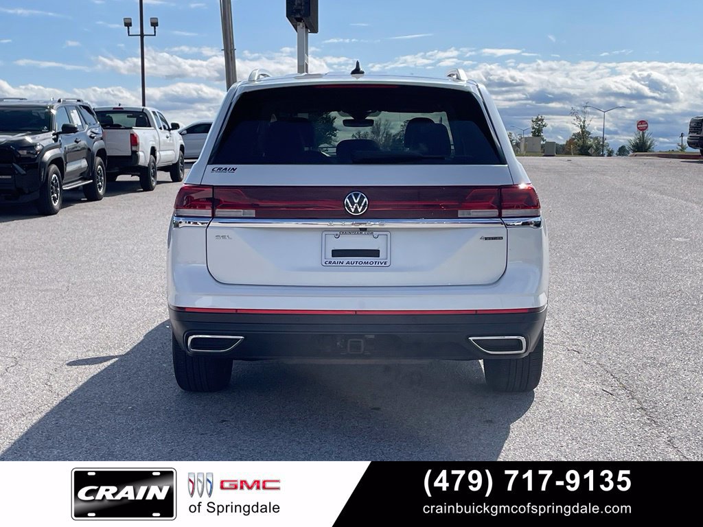 Used 2024 Volkswagen Atlas SEL AWD/4WD image 6