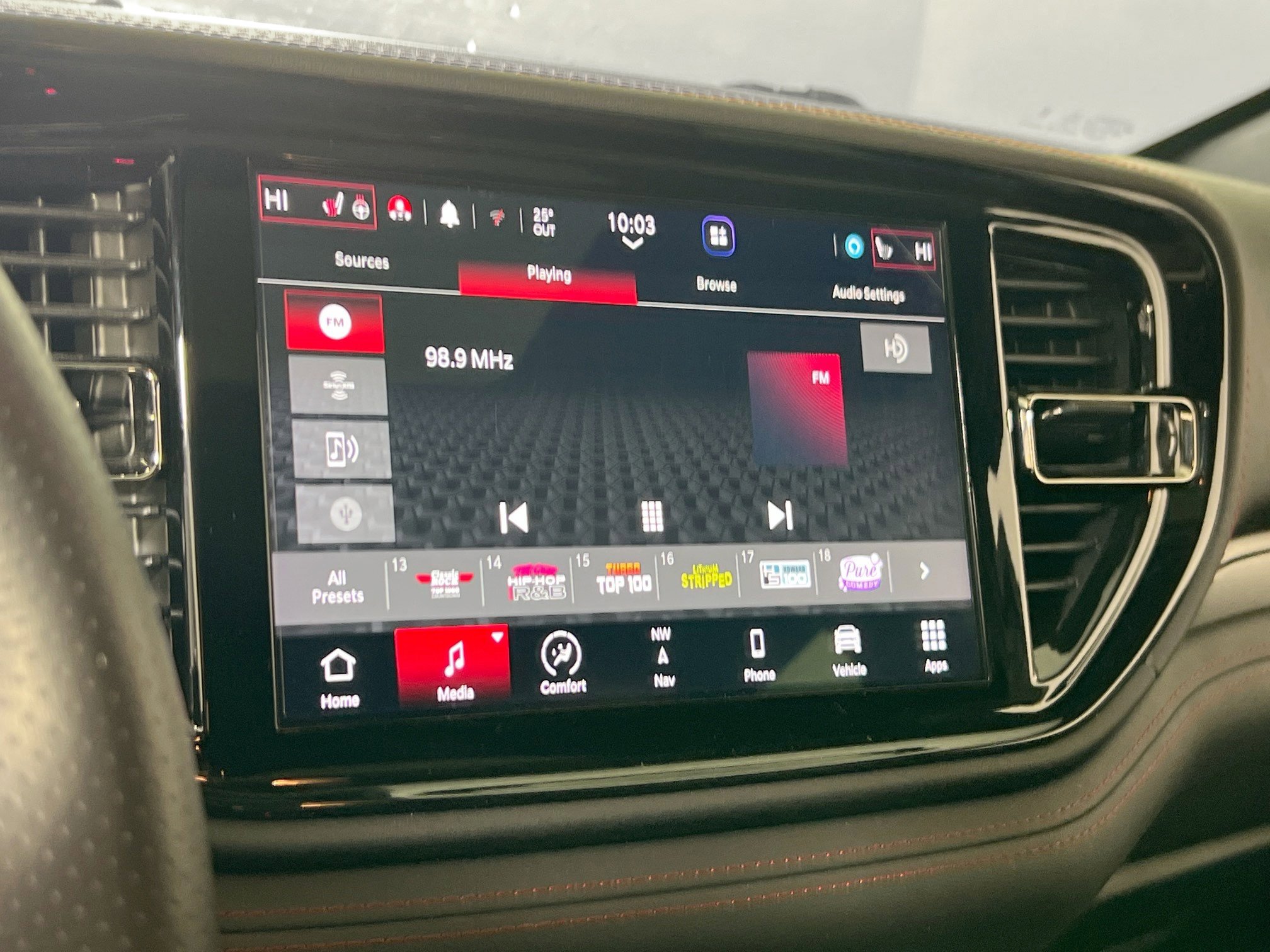 Used 2023 Dodge Durango GT image 15