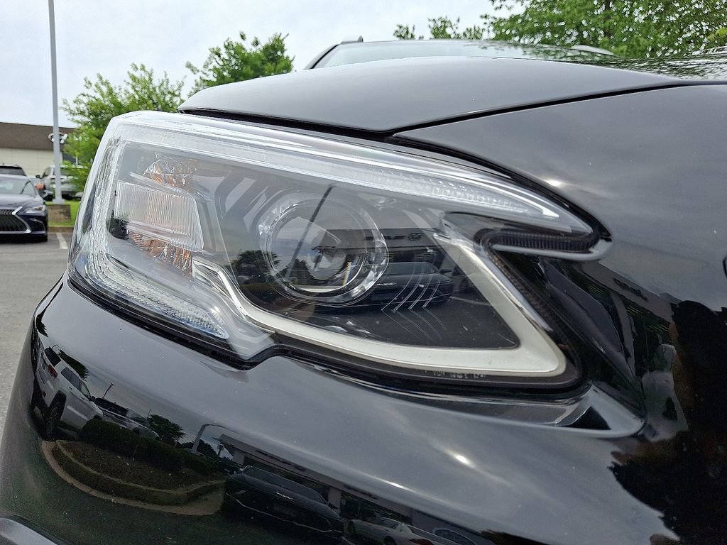 Used 2022 Subaru Outback Touring XT AWD/4WD image 9