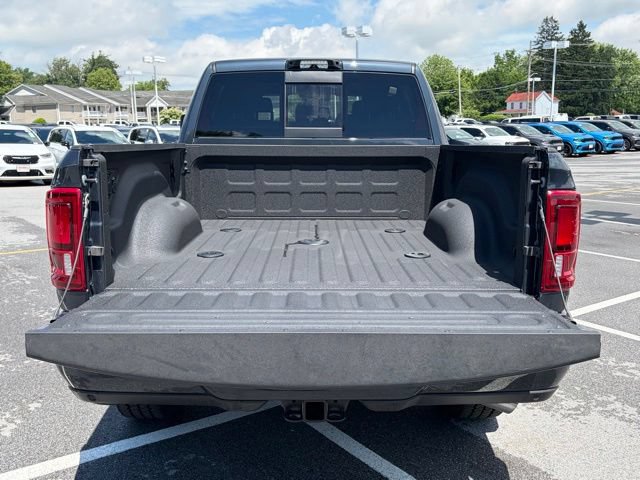 New 2026 RAM 2500 Laramie AWD/4WD image 7