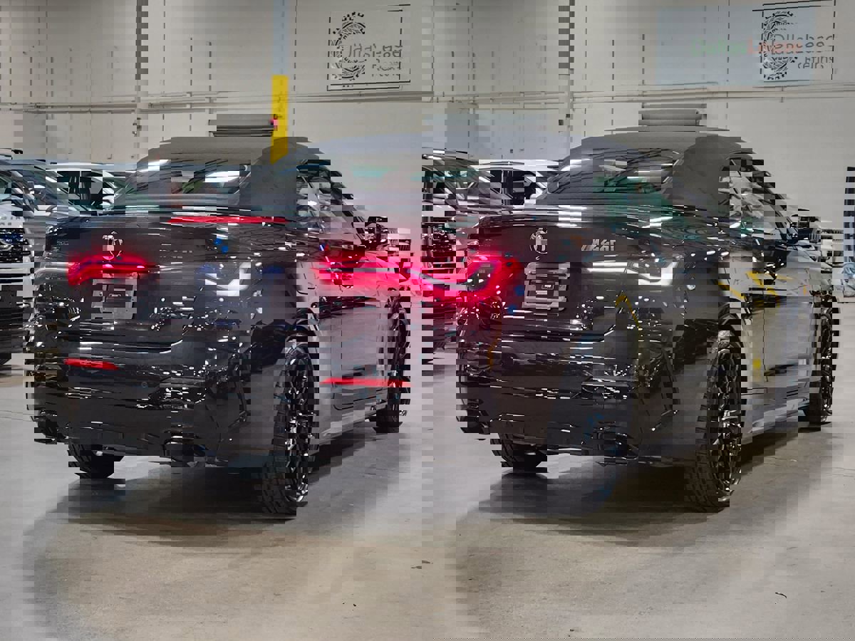 Used 2022 BMW 440i xDrive Convertible image 11