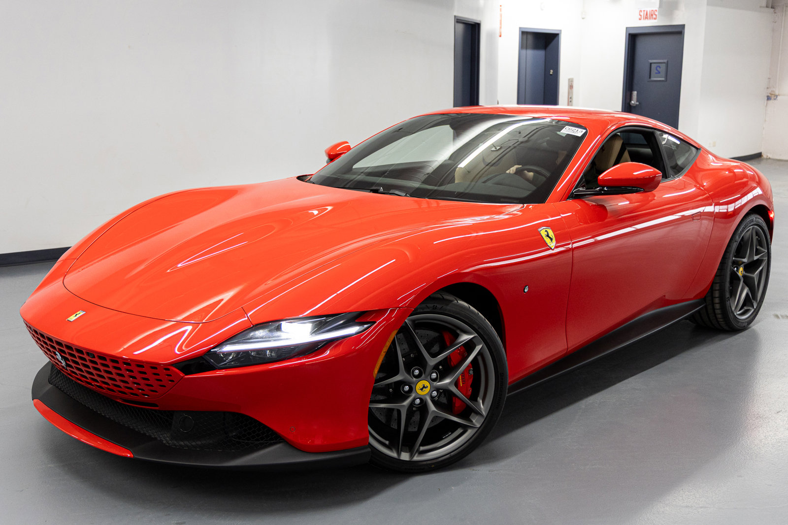 Used 2022 Ferrari Roma image 8