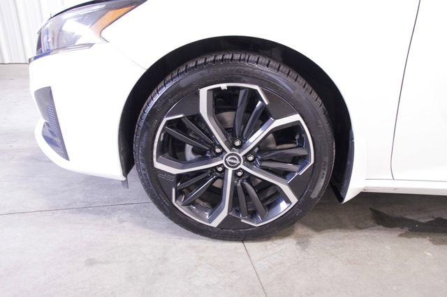Used 2025 Nissan Altima 2.5 SR AWD/4WD image 10