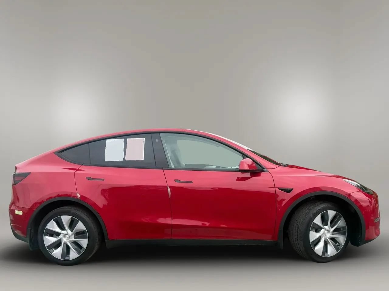 Used 2022 Tesla Model Y Long Range AWD/4WD image 4