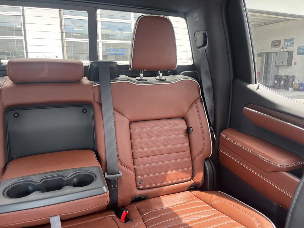 Used 2023 GMC Sierra 1500 Denali Ultimate AWD/4WD image 16