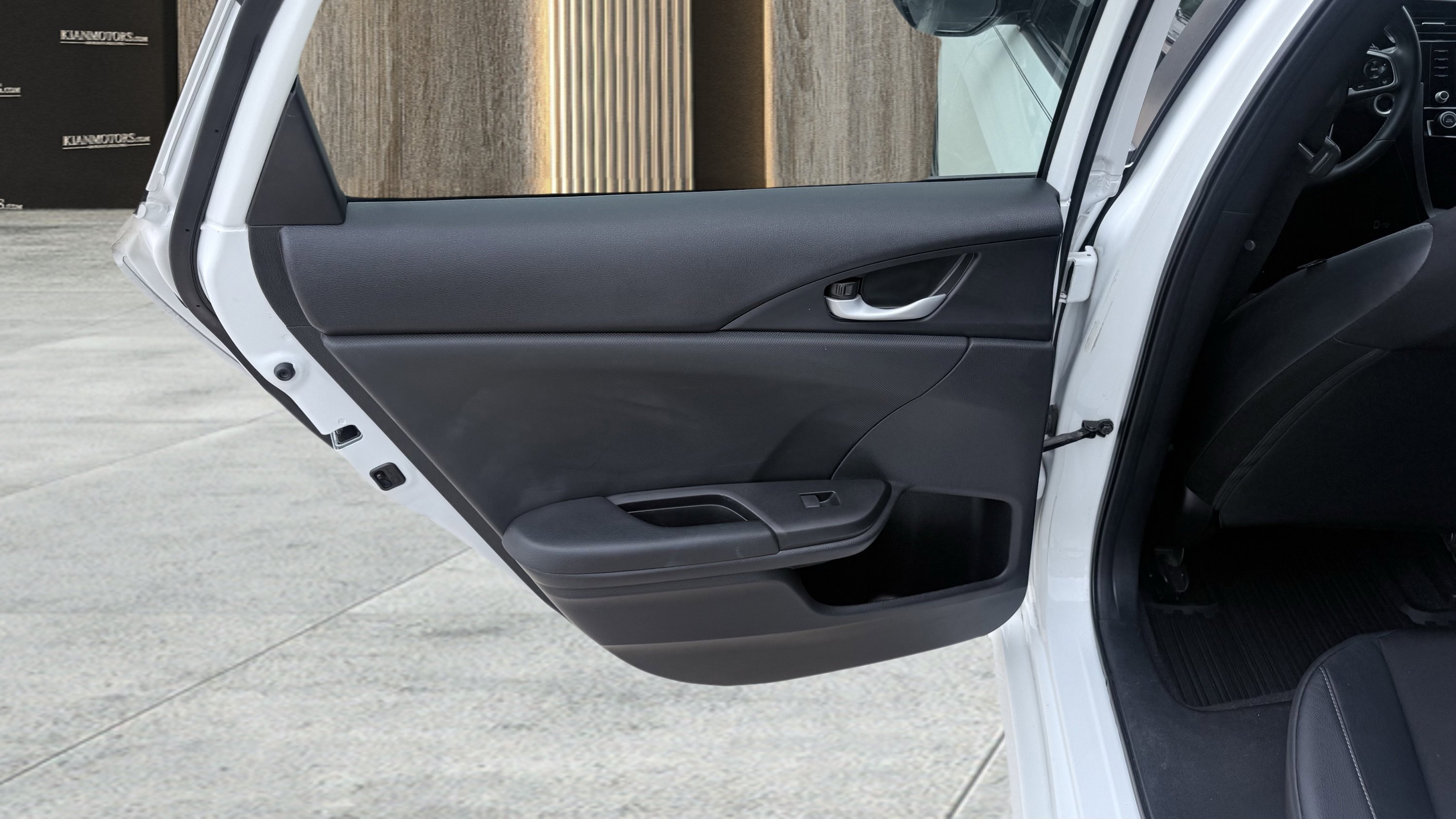 Used 2020 Honda Civic Sport image 27