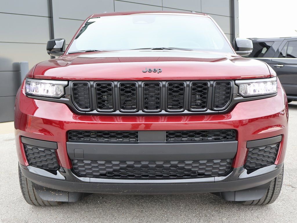 New 2025 Jeep Grand Cherokee L Altitude image 7