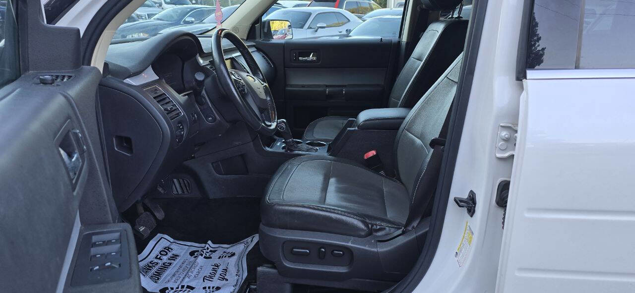 Used 2013 Ford Flex SEL image 12