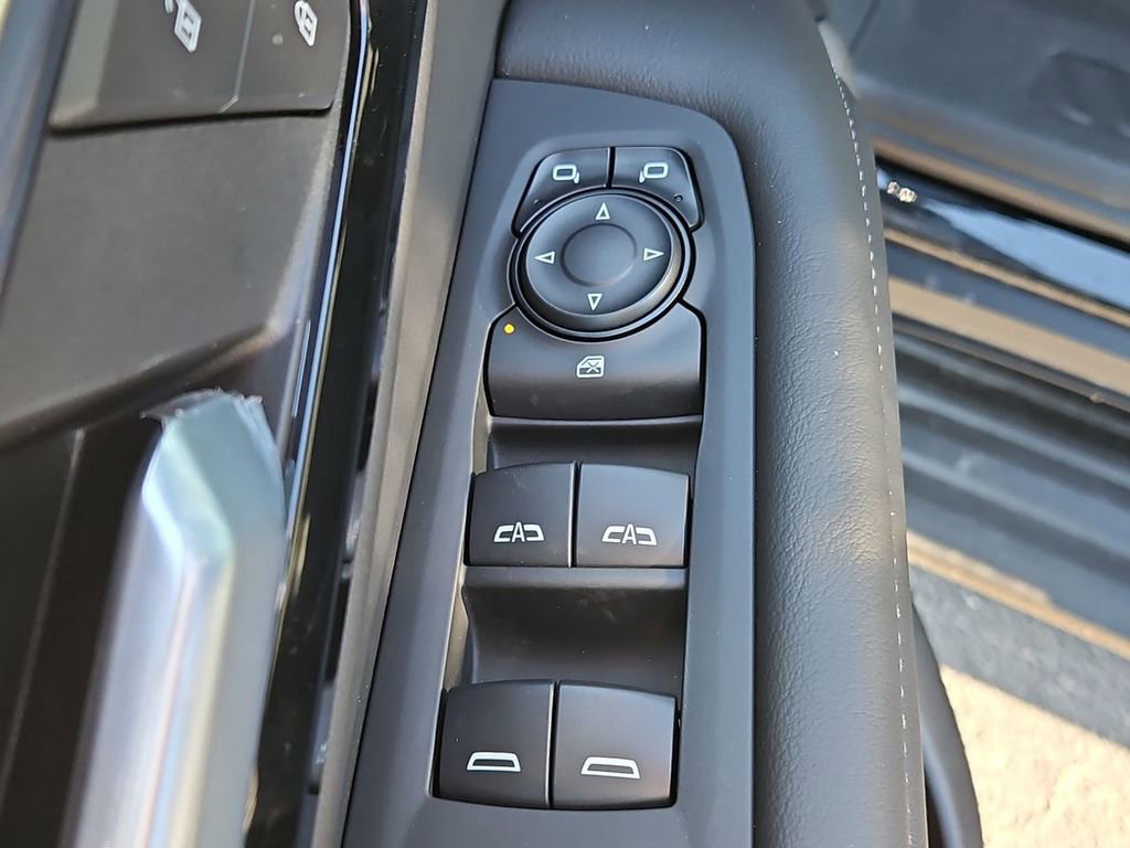 New 2025 Chevrolet Tahoe 4WD image 15