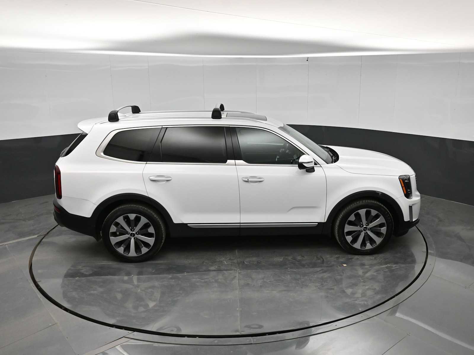 Used 2022 Kia Telluride S AWD/4WD image 37