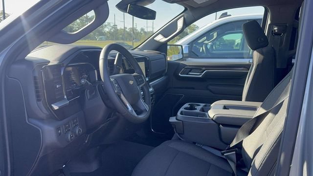 Used 2026 Chevrolet Silverado 1500 LT AWD/4WD image 30