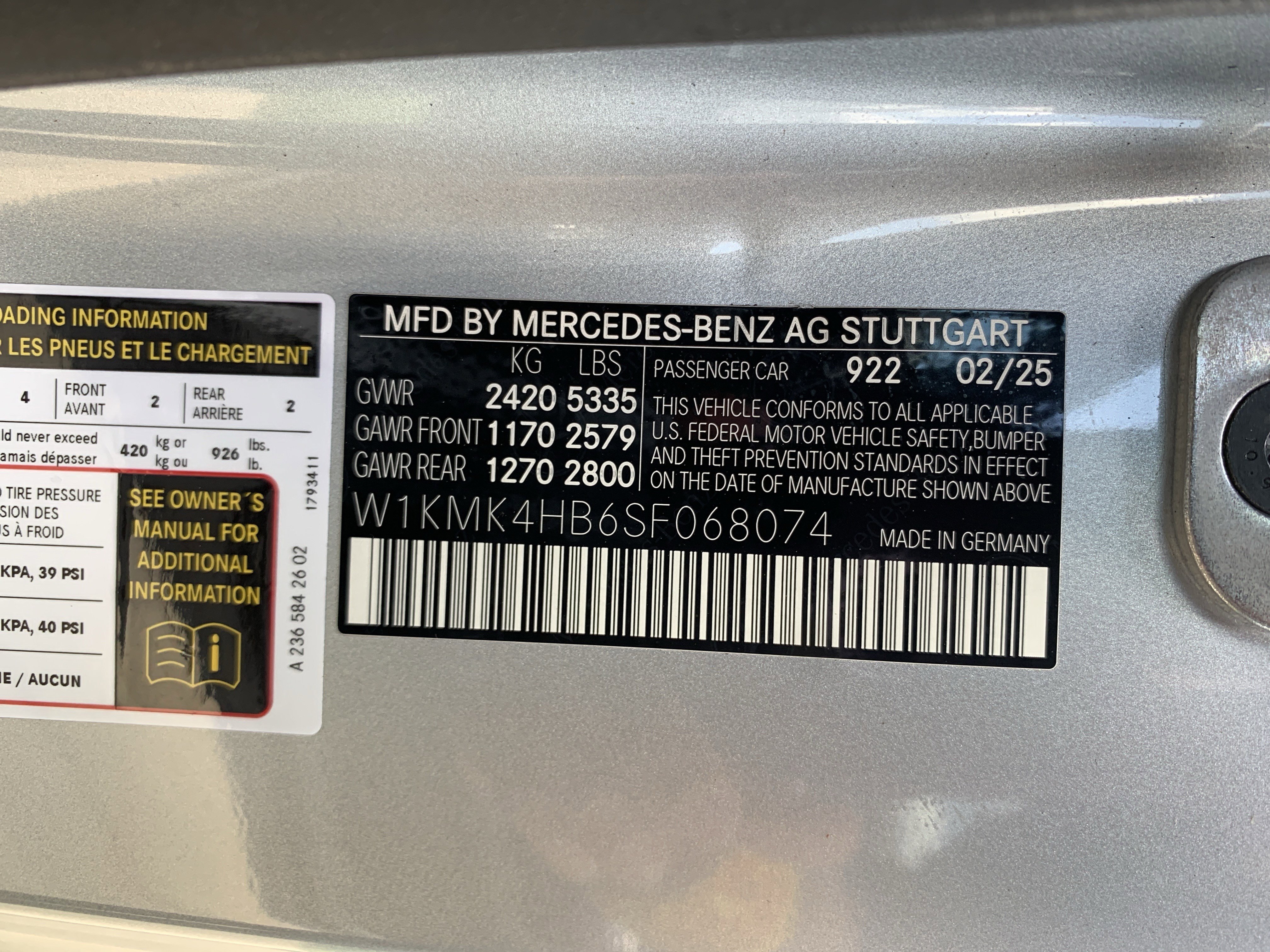 Certified 2025 Mercedes-Benz CLE 300 4MATIC Cabriolet image 33