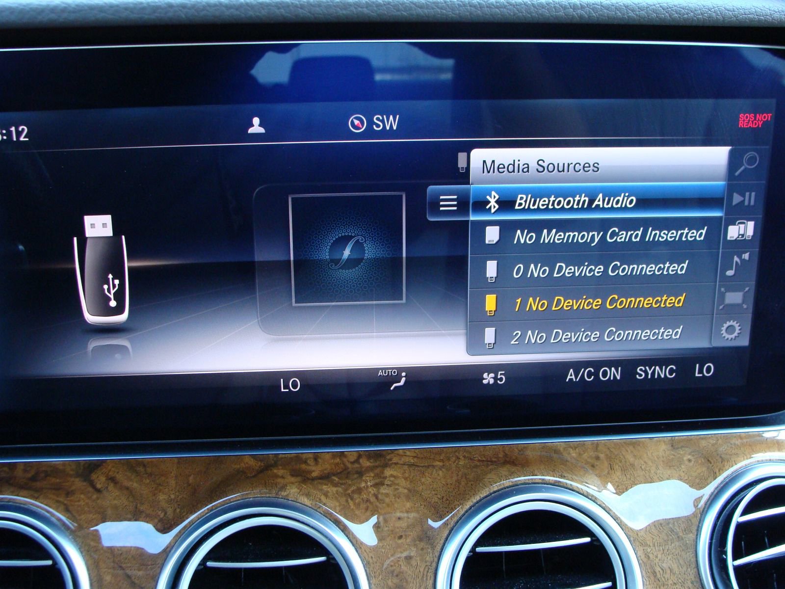 Used 2018 Mercedes-Benz E 300 4MATIC image 20