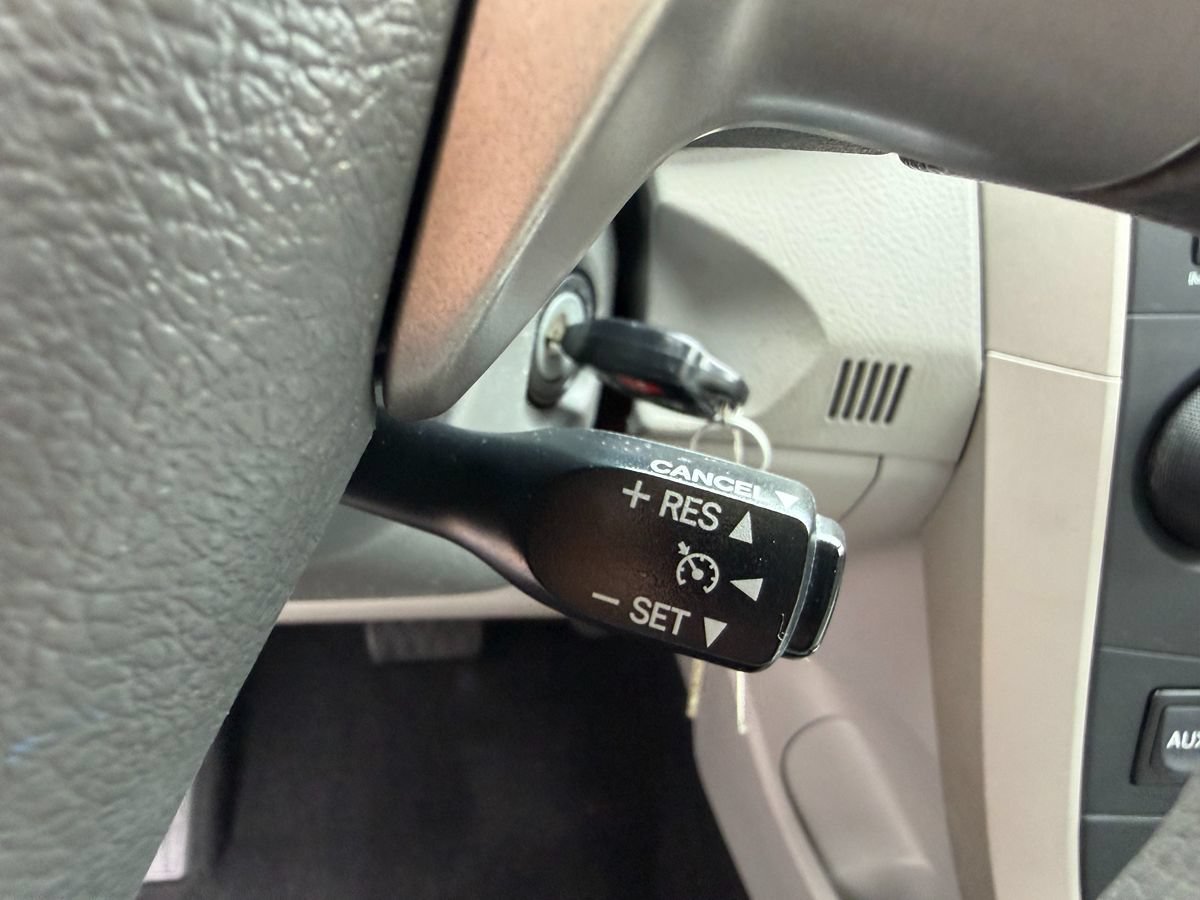 Used 2010 Toyota Corolla XLE FWD image 7