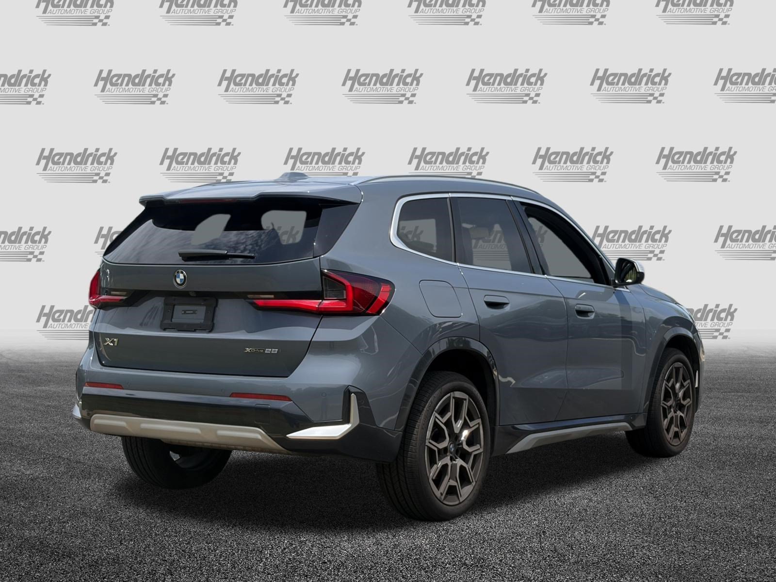 Certified 2023 BMW X1 xDrive28i w/ Convenience Package AWD/4WD image 9