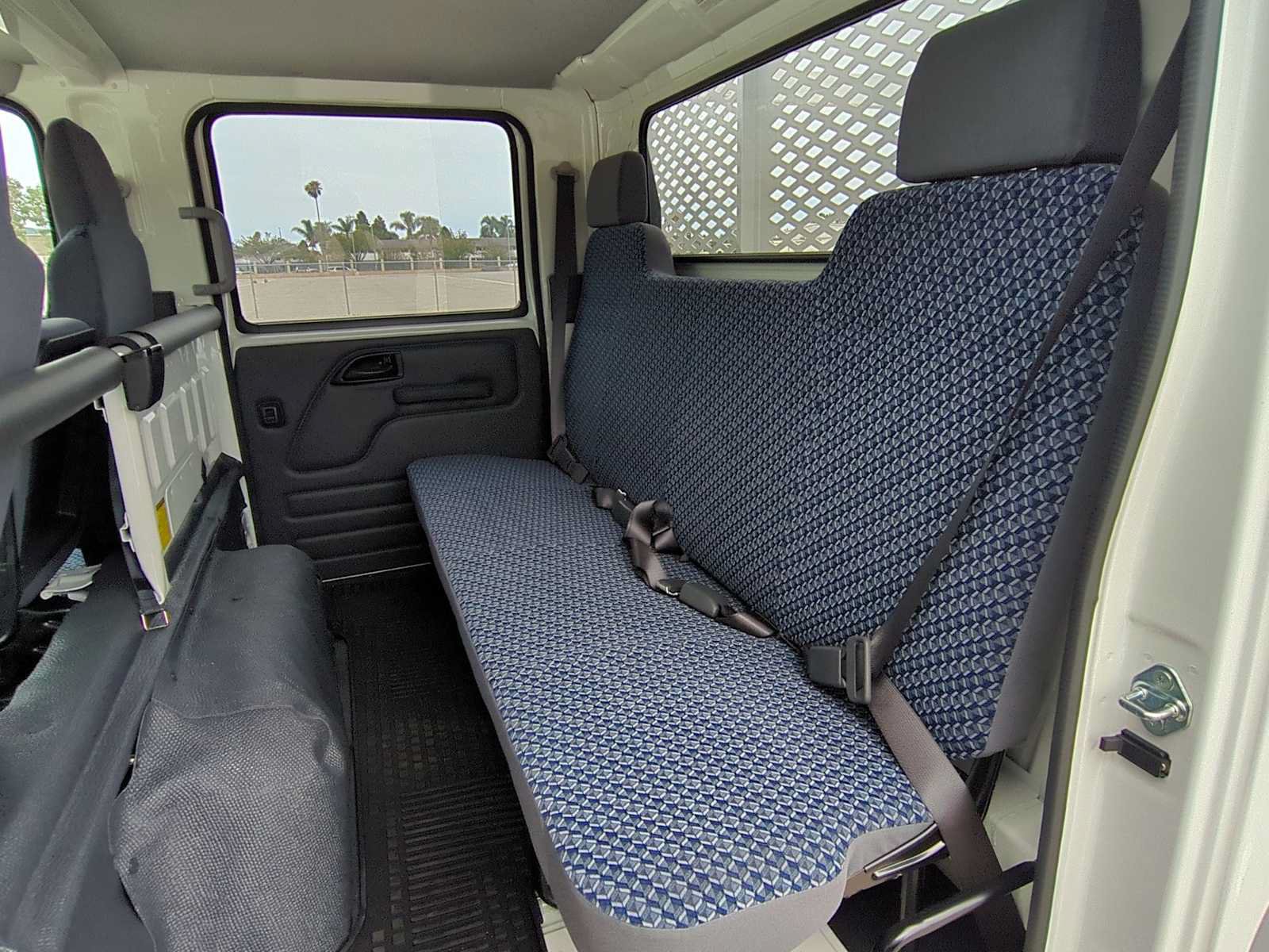New 2024 Chevrolet Low Cab Forward 5500XG RWD image 19