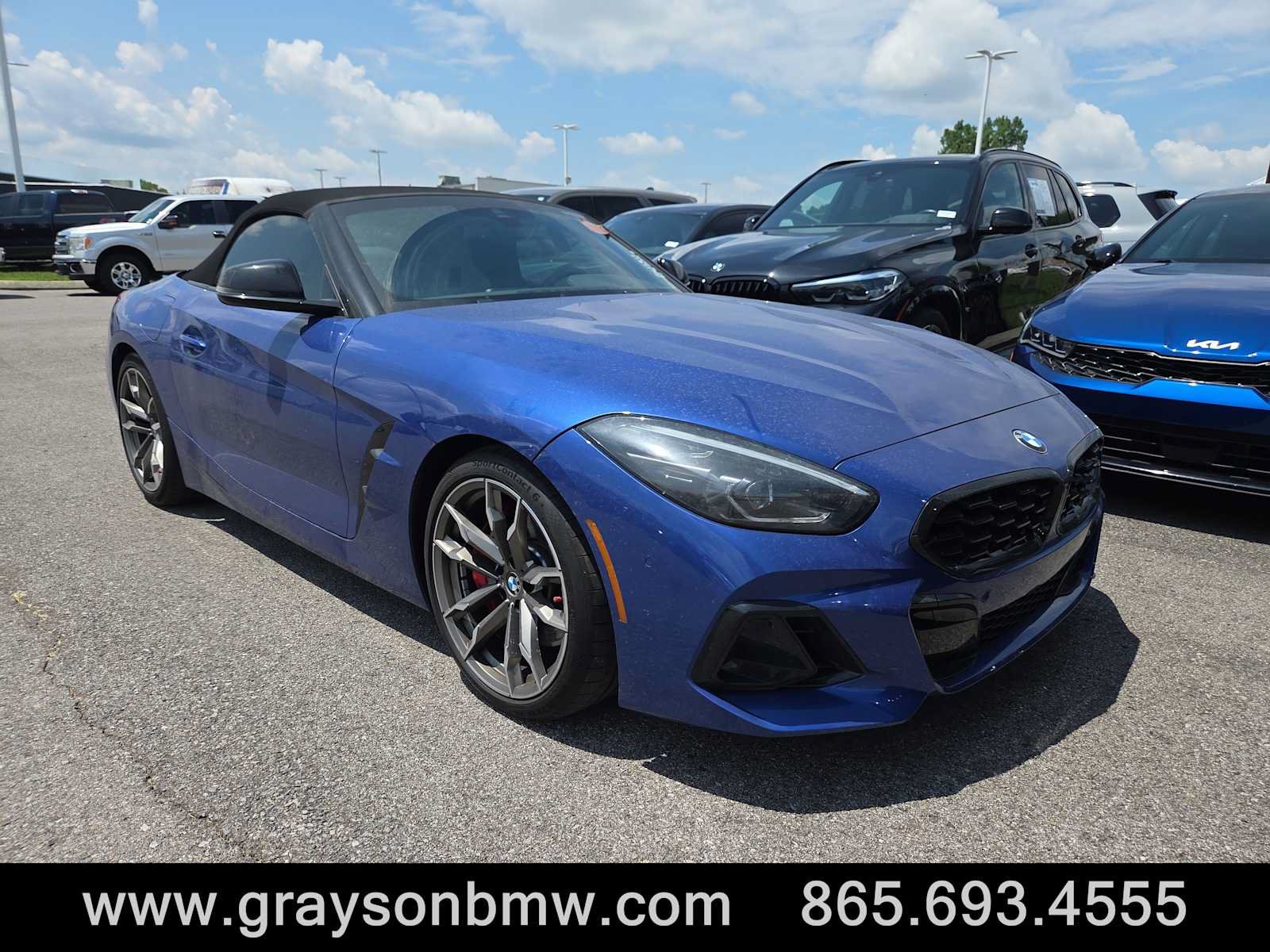 Used 2025 BMW Z4 M40i w/ Edition RWD image 1