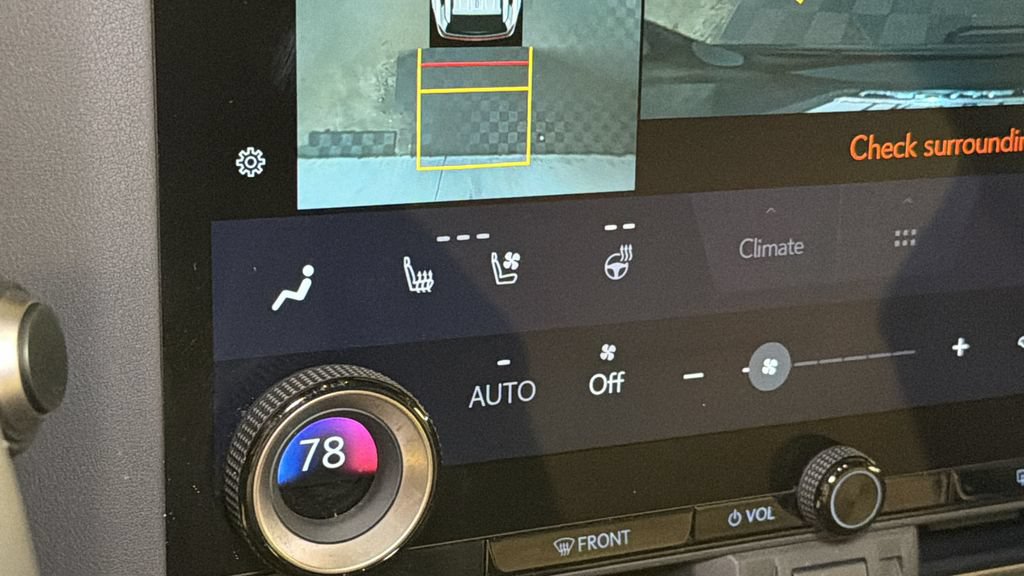 Certified 2025 Lexus GX 550 AWD/4WD image 29