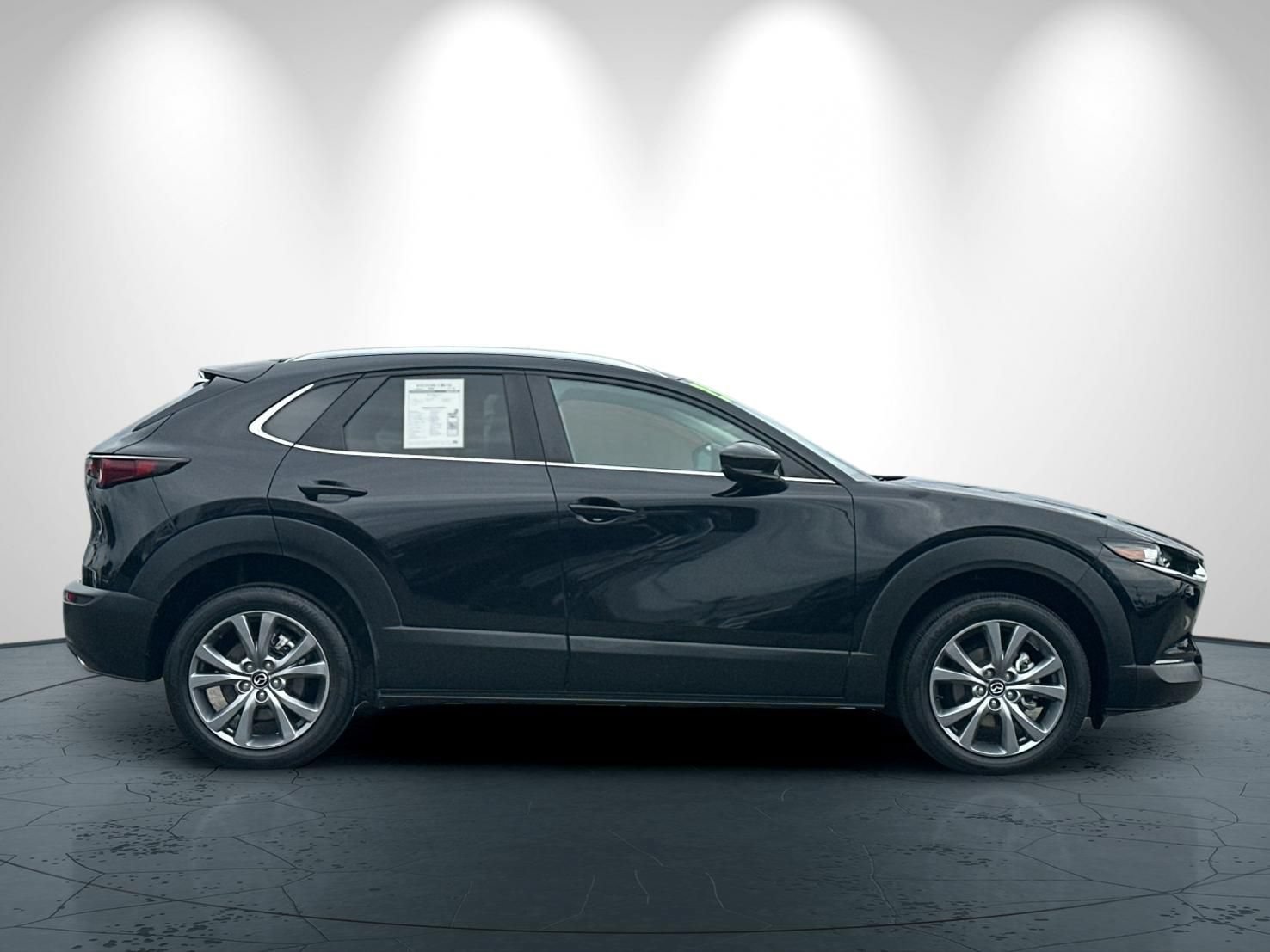 Used 2025 MAZDA CX-30 AWD 2.5 S w/ Preferred Package image 3