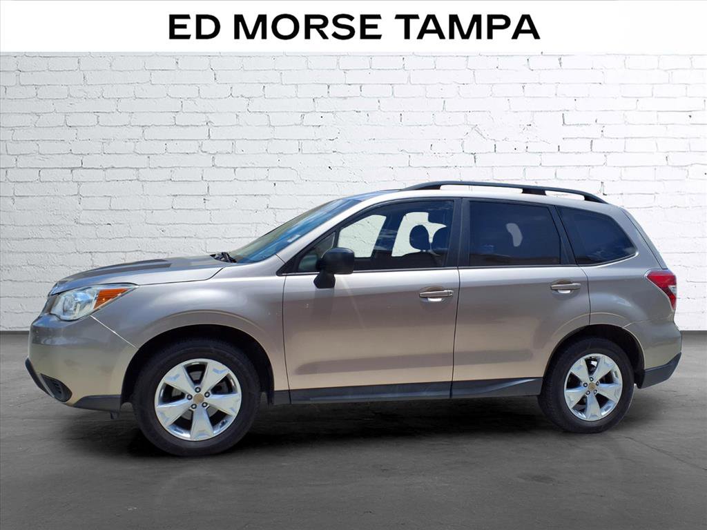 Used 2015 Subaru Forester 2.5i w/ Alloy Wheel Package AWD/4WD image 2