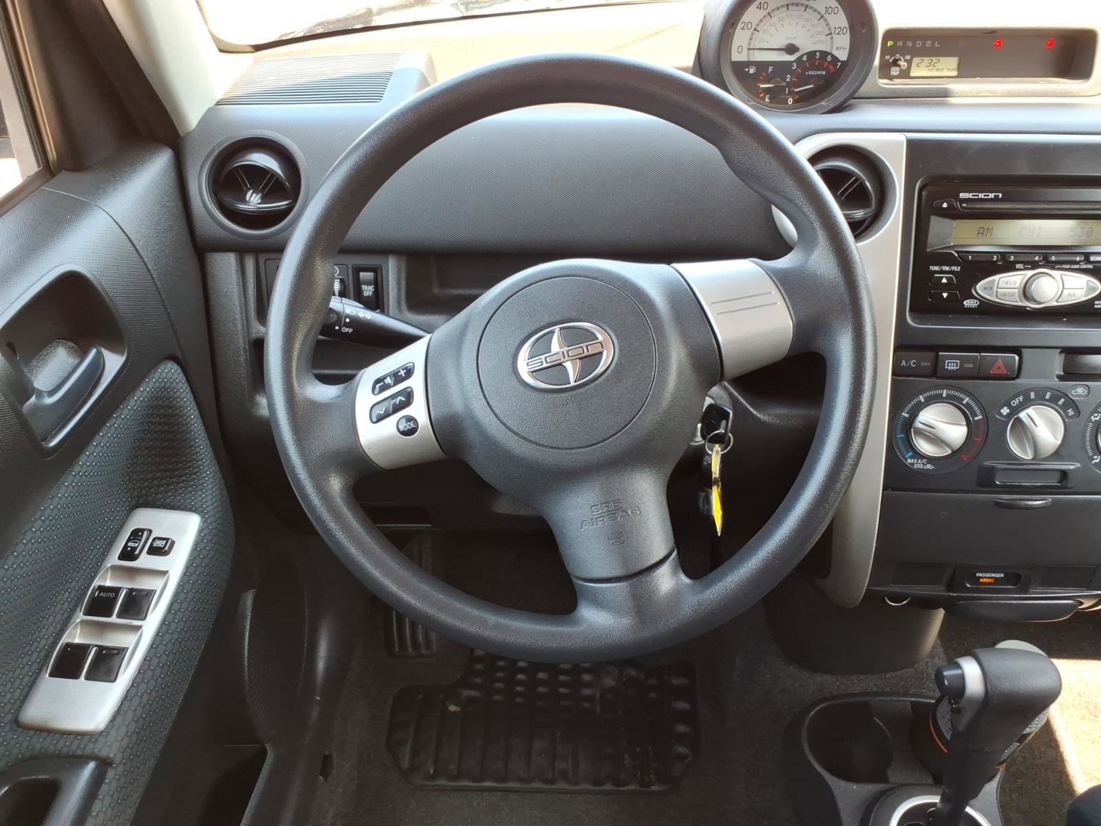 Used 2006 Scion xB FWD image 20