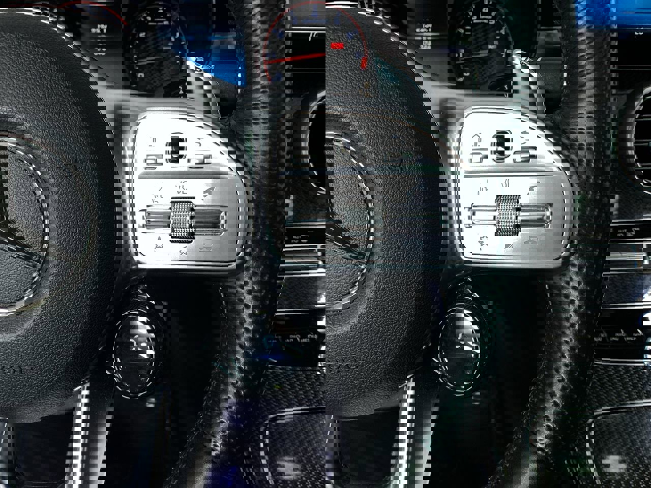 Used 2020 Mercedes-Benz C 63 AMG S w/ Multimedia Package image 29