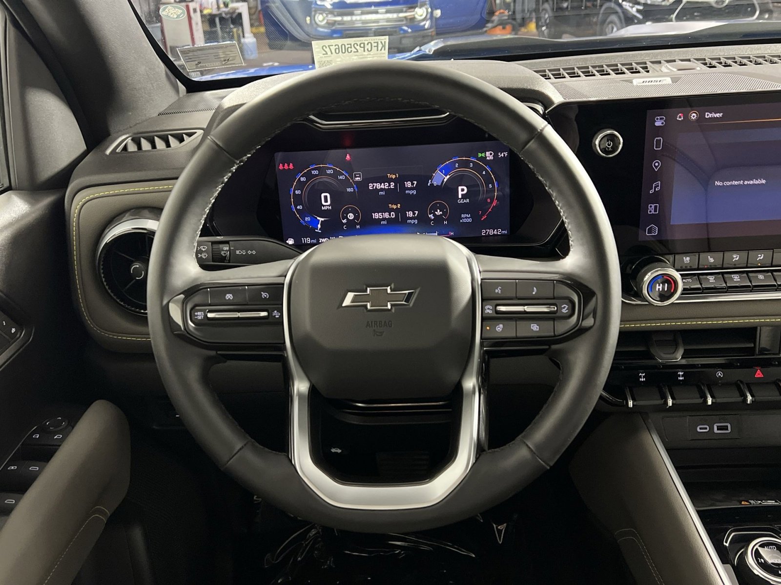 Used 2025 Chevrolet Colorado ZR2 w/ Technology Package image 16