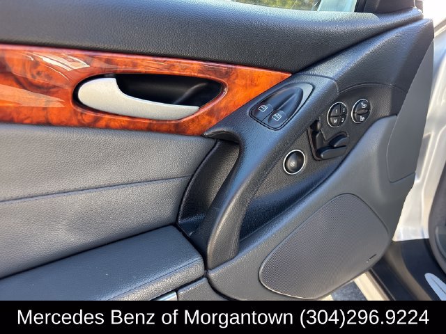 Used 2005 Mercedes-Benz SL 500 image 12