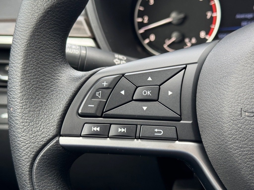 Certified 2024 Nissan Altima 2.5 SV image 17