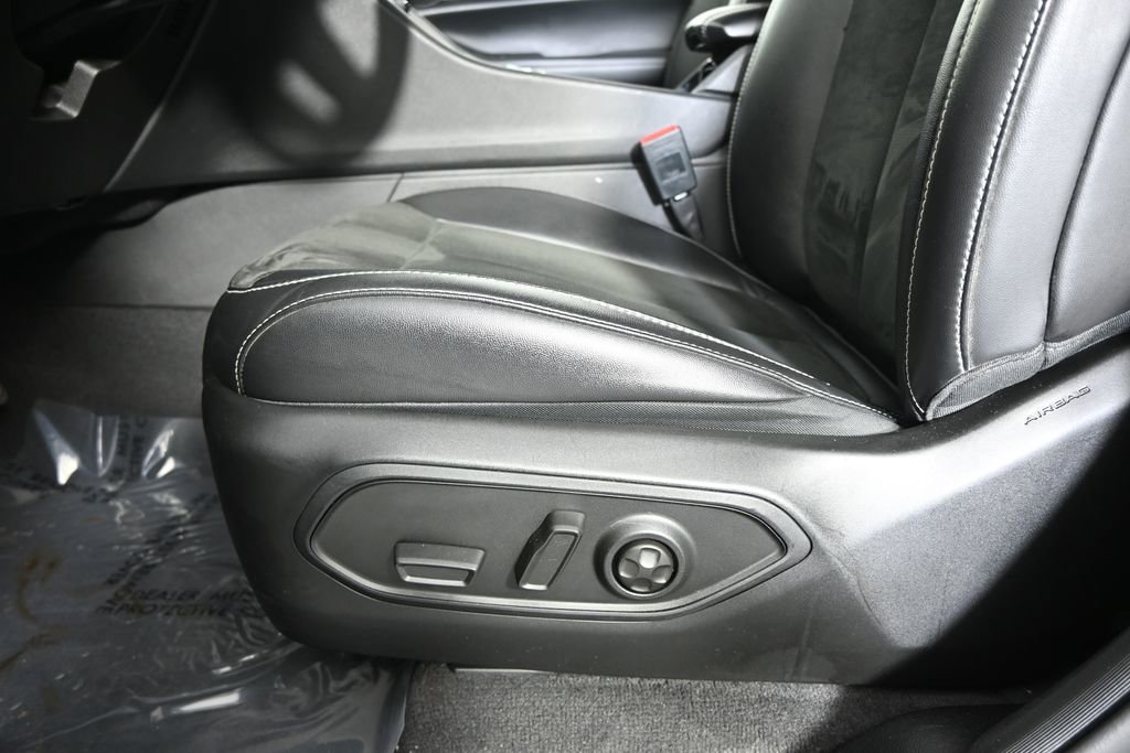 Used 2022 Jeep Grand Cherokee L Laredo image 22