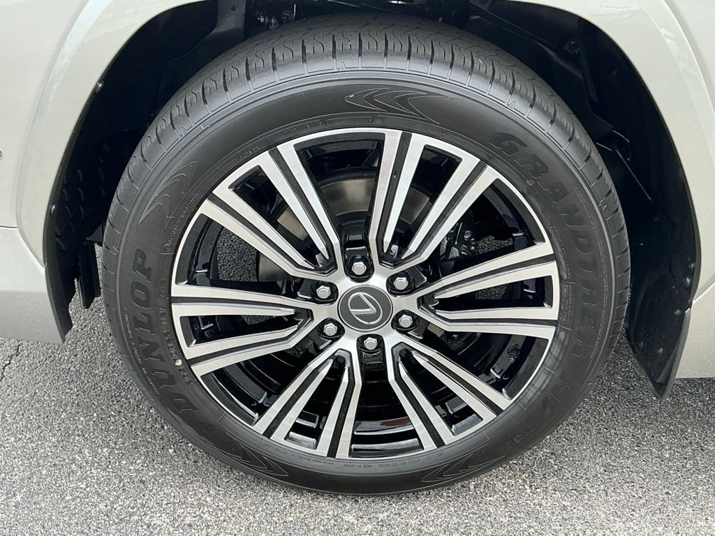 New 2026 Lexus LX 700h Luxury AWD/4WD image 9
