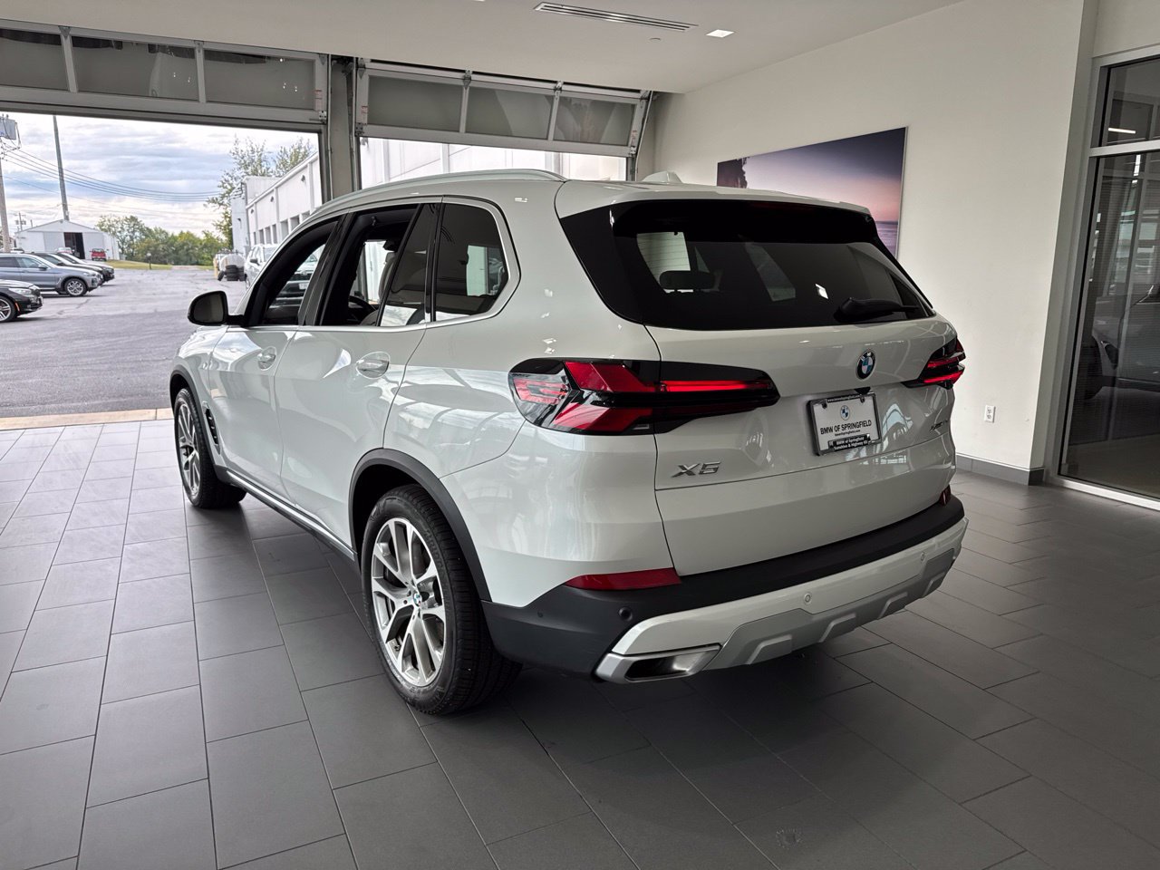 Used 2026 BMW X5 xDrive40i w/ Executive Package AWD/4WD image 6